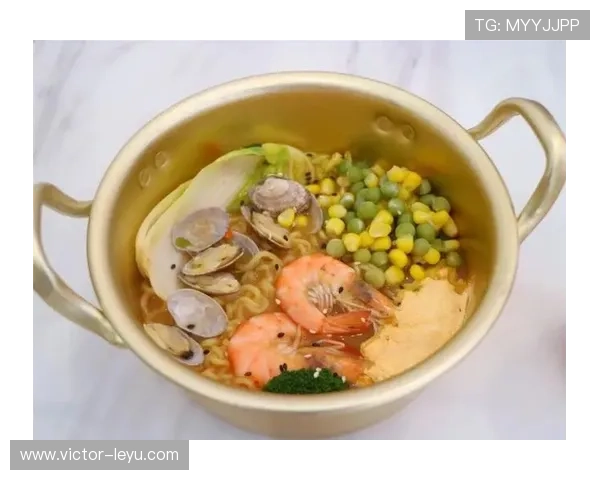 张琳芃家的狗都吃进口粮，我还在纠结泡面加不加蛋