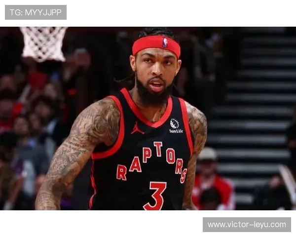 英格拉姆挡拆拉开空间，较上季得分更高效