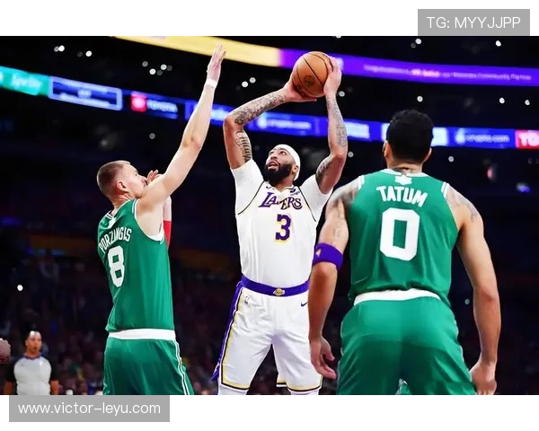 拉贾·朗多关键挡拆助攻提升湖人组织效率明显