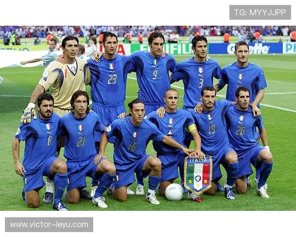 托蒂与皮耶罗：前腰角色分化，体系依赖与终结倾向的结构性偏移