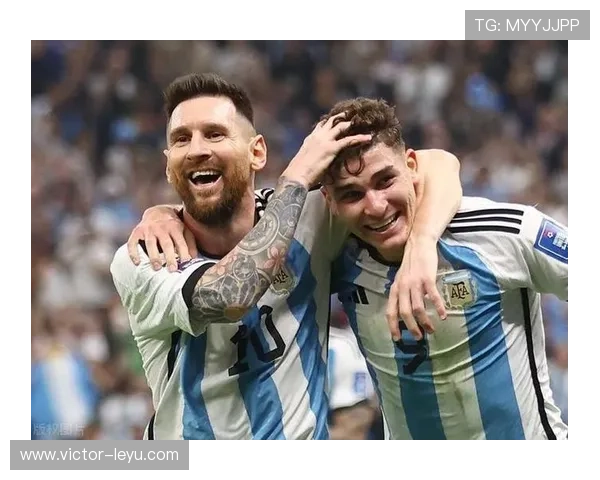 梅西与姆巴佩进攻效率及强强对话表现对比分析