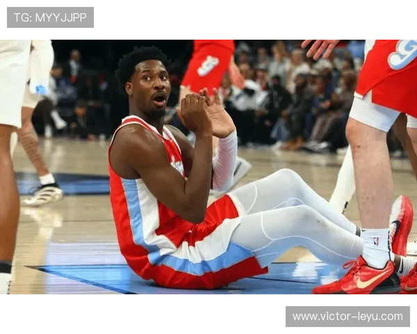 杰伦·杰克逊二世防守影响力拉开灰熊禁区防线